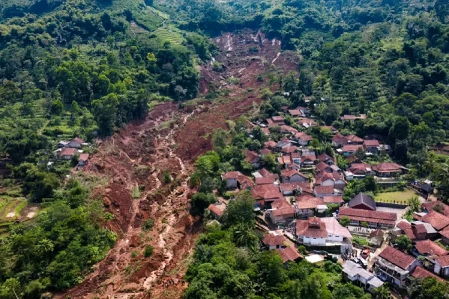 Indonesia Landslide-1769240052.webp